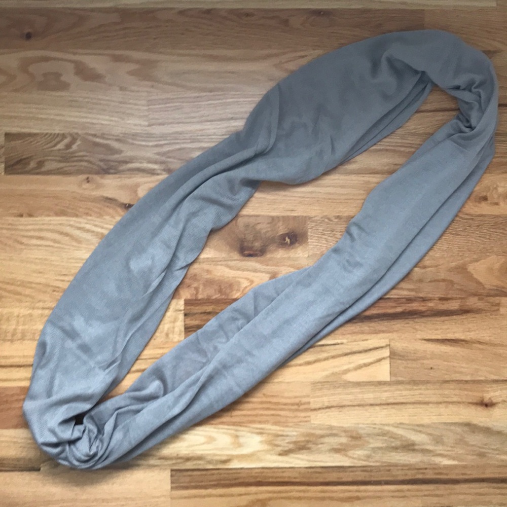 Lightweight Tan Loop scarf